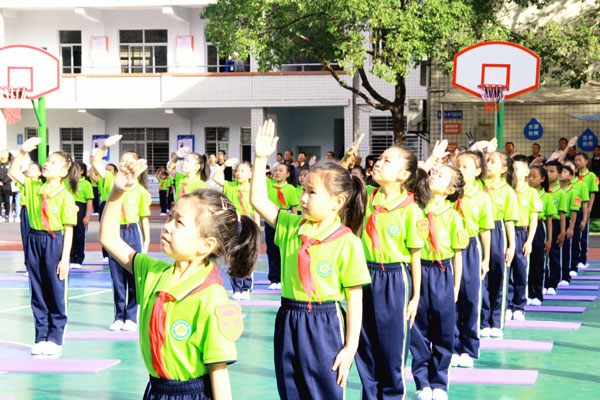 “师生坚持锻炼12年，体质优秀率高达70%”湖北襄阳樊城区整体加入全国学校体育联盟实验区
