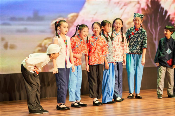 北京师范大学成功举办首届“励耘南国”教育戏剧节