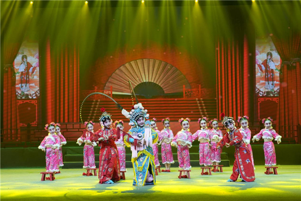 第27届“中国少儿戏曲小梅花荟萃”活动在金举办