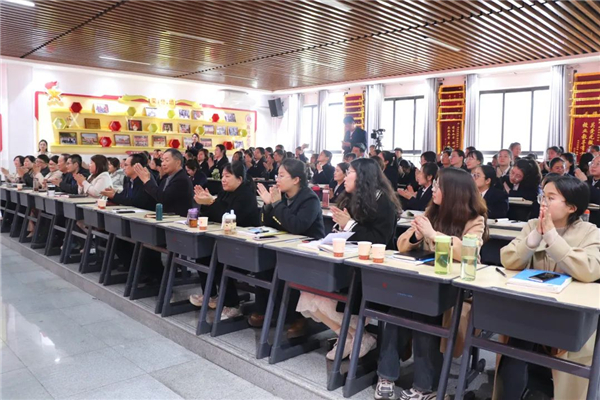 “豫鲁三校”交流研讨会在河南省林州市世纪学校隆重召开
