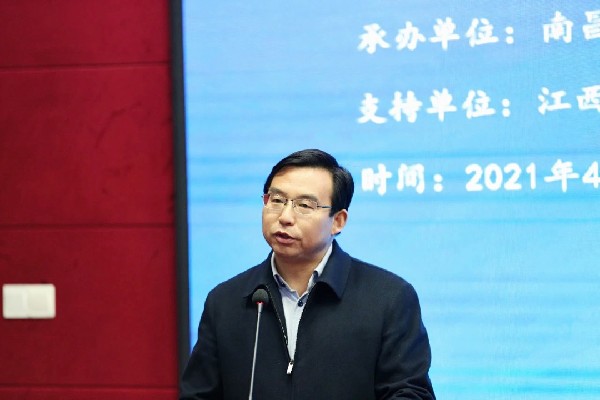 奢睿熏陶如何落地？看世界“奢睿熏陶示范区”南昌的教化