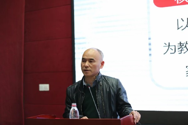 奢睿熏陶如何落地？看世界“奢睿熏陶示范区”南昌的教化