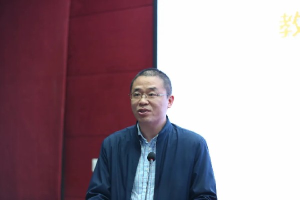 奢睿熏陶如何落地？看世界“奢睿熏陶示范区”南昌的教化