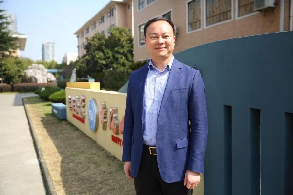教训新式基础要领诞生如何鼓动？——《教训三东谈主谈》系列直播实录