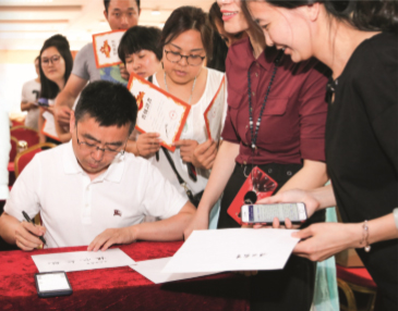 胸怀中国方能“书写”中国 ——访“书写中国”创始人、青年书法教育专家张法