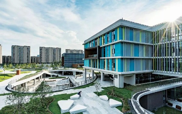 宁波：校园的美从建筑开始