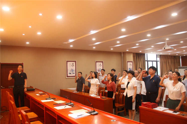 汝州市中等专业学校积极探索党建与教育教学融合新模式