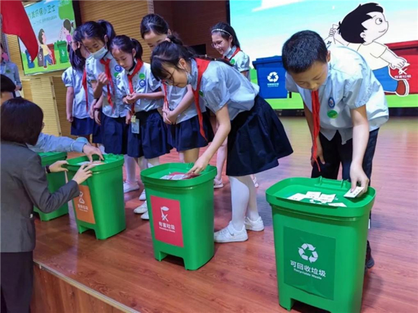 世界环境日，湖北荆门高新学校开展环保活动