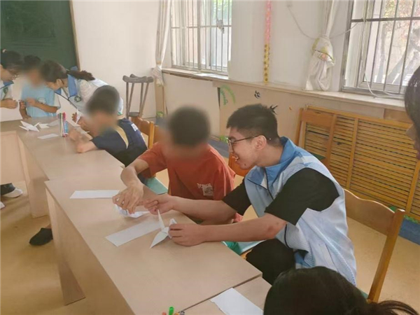 心源“心”光：成长型思维重塑特殊童年——鲁东大学“心源计划”锻造韧性双翼