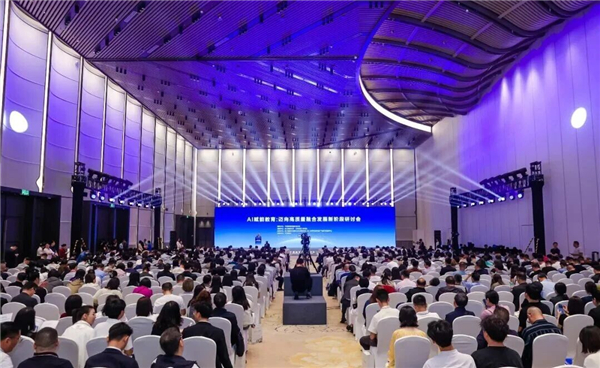 AI+教育进阶：告别表面热闹，走向课堂深处