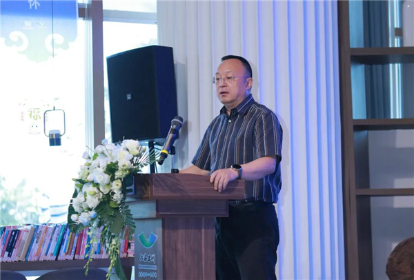 让“制度阳光”洒向民办教育 让“法治根基”夯实行业未来——民办教育高质量发展研讨会专家观点综述 让“制度阳光”洒向民办教育 让“法治根基”夯实行业未来——民办教育高质量发展研讨会专家观点综述