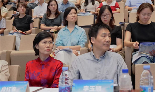 数智循证·龙研共长:广东深圳龙岗人工智能教育示范区正式启动 数智循证·龙研共长:广东深圳龙岗人工智能教育示范区正式启动