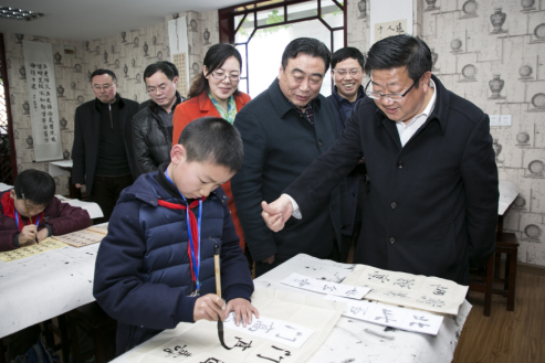 姜堰区教育局率先召开弹性上放学现场推进会
